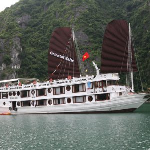 tour-du-thuyen-oriental-sails-ha-long-2-ngay-1-dem1